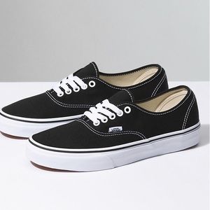 Black “authentic” Vans